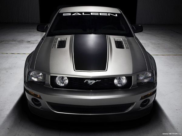 Saleen Mustang