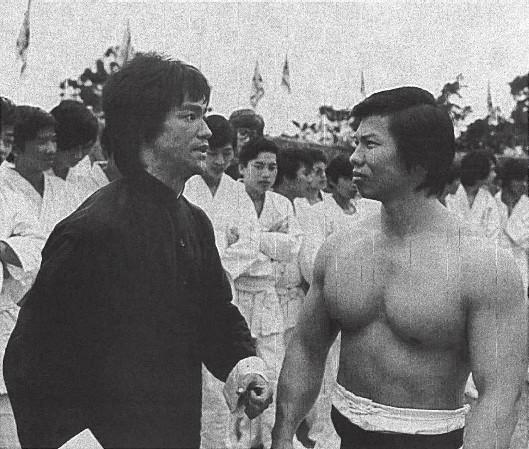 Bruce Lee and Yang Sze 